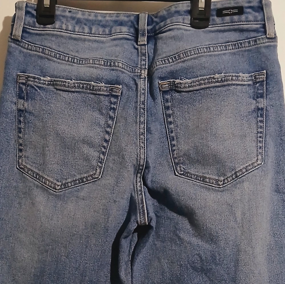 Blue Boyfriend Jeans with Distressed Details - Picture 4 of 6
